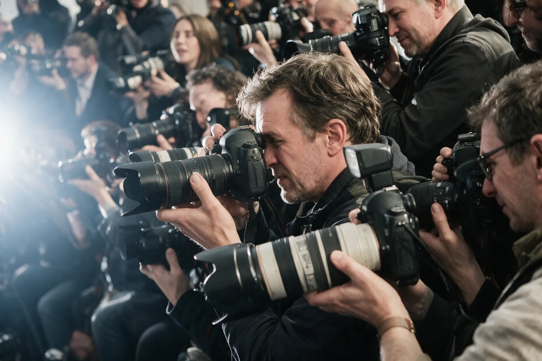 Фотография больше ничего не доказывает?
